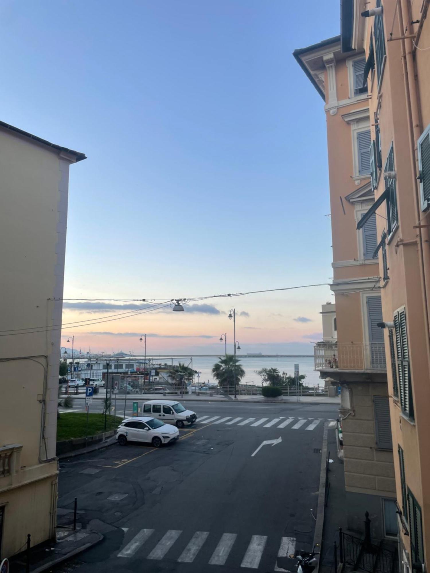 La Casetta A Due Passi Dal Mare Генуя Экстерьер фото